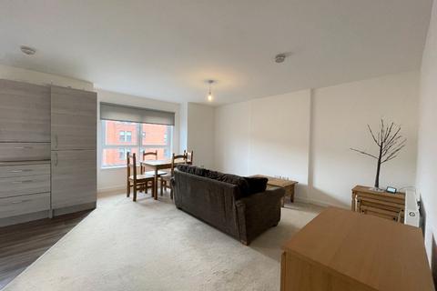 2 bedroom flat to rent - Springfield Gardens, Dennistoun, Glasgow