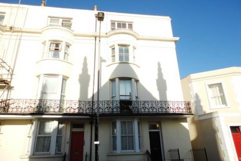 1 bedroom flat to rent - Cavendish Place, Eastbourne BN21