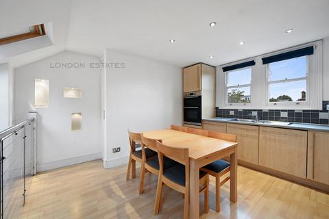 2 bedroom maisonette to rent, Cranbrook Road, Chiswick, W4