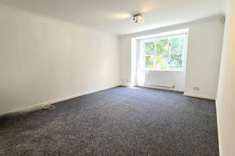 2 bedroom flat to rent, Wilkinson House,  Draymans Way, Isleworth