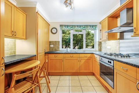 2 bedroom flat to rent, Sutton Lane North, Chiswick, London, W4