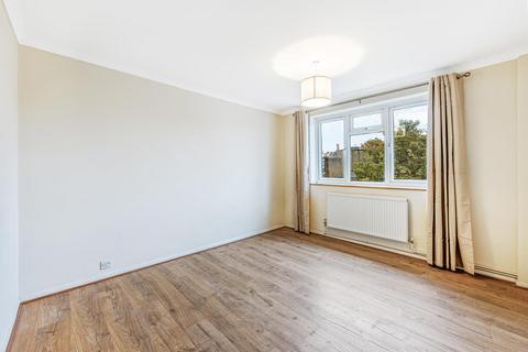 2 bedroom flat to rent, Sutton Lane North, Chiswick, London, W4