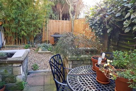 2 bedroom apartment to rent, Burder Close, London, N1