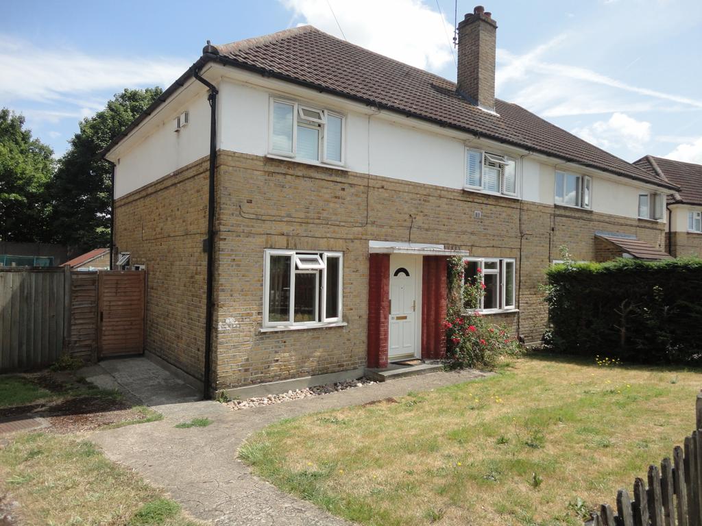 3 Bedroom maisonette for sale