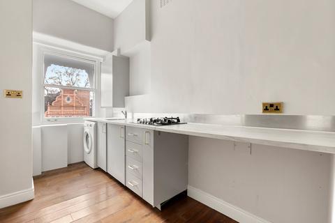 2 bedroom flat to rent, Harrington Gardens, South Kensington, London