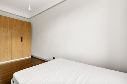 2 bedroom flat to rent, Harrington Gardens, South Kensington, London