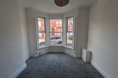 3 bedroom terraced house to rent, Avonmore Avenue, Allerton
