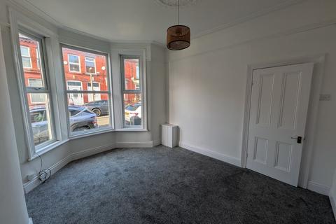 3 bedroom terraced house to rent, Avonmore Avenue, Allerton