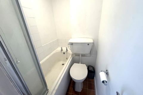 undefined, Park Road, TUNBRIDGE WELLS