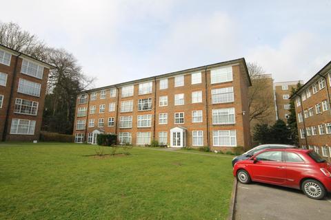 2 bedroom flat to rent, Withdean Rise, Brighton BN1