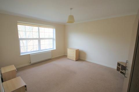 2 bedroom flat to rent, Withdean Rise, Brighton BN1