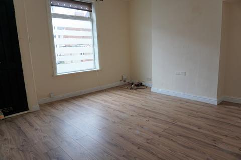 2 bedroom end of terrace house to rent - 92 Estcourt Street, Hull HU9