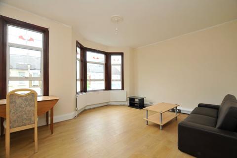 1 bedroom flat to rent, Belgrade Road, Stoke Newington