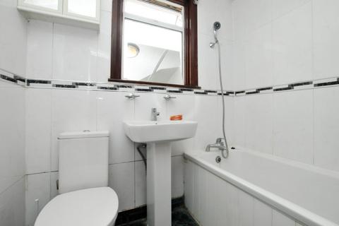 1 bedroom flat to rent, Belgrade Road, Stoke Newington