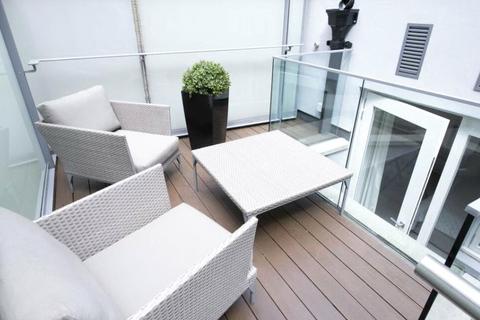 undefined, Duke Street, Mayfair