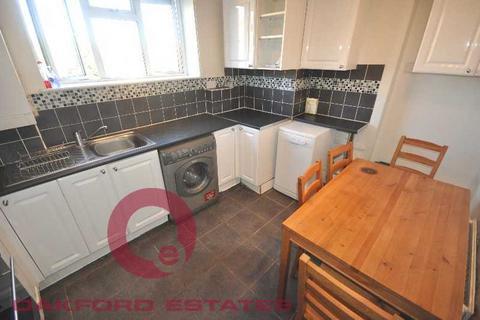 4 bedroom flat to rent, Crowndale Road, Euston, London NW1