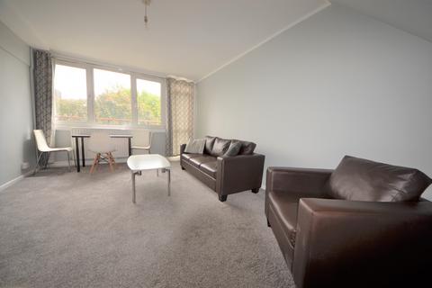 2 bedroom apartment to rent, Harpley Square,  Bethnal Green, E1