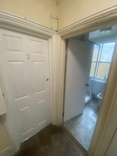 House share to rent, Callcott Road, Kilburn, NW6