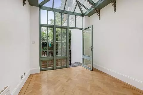 4 bedroom terraced house to rent – pohled 5
