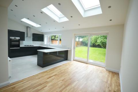 132 Bills Lane, Shirley, Solihull, B90 2PF