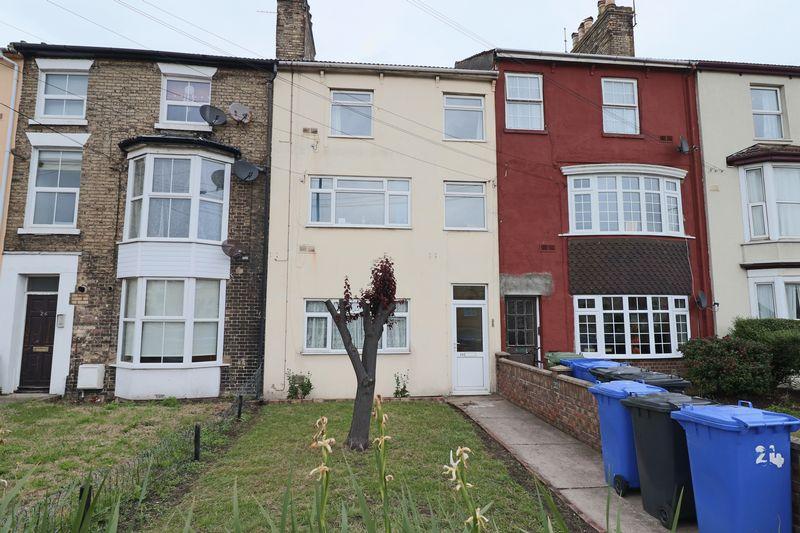 Denmark Road, Lowestoft 1 bed flat £20,000