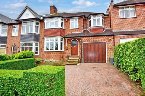 4 bedroom semi-detached house for sale, The Vale, Woodford Green, Essex