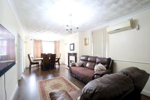 212 Barton Road, Luton, LU3 3NH
