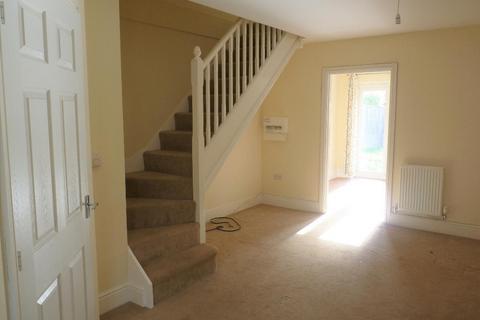 2 bedroom semi-detached house to rent, Reid Crescent, Hailsham, BN27 4DG