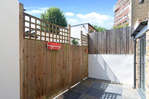 2 bedroom apartment to rent, Mill Lane, West Hampstead, London, NW6