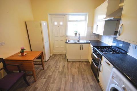 3 bedroom flat to rent, NORTON ROAD, WEMBLEY, MIDDLESEX, HA0 4RE