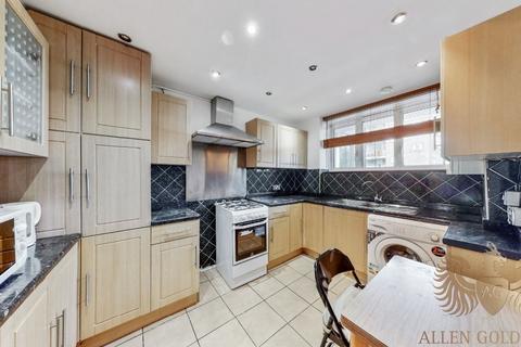 3 bedroom apartment to rent, Albany Street, NW1