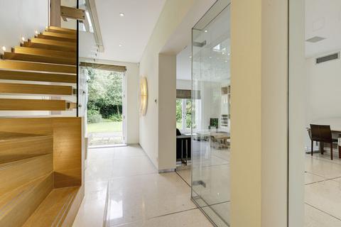 6 bedroom detached house to rent, Springfield Road, St John’s Wood NW8