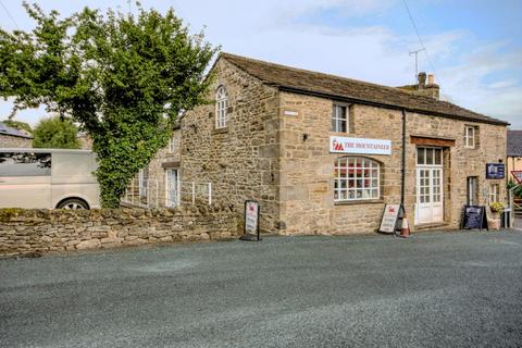 Property for sale - The Mountaineer, Grassington