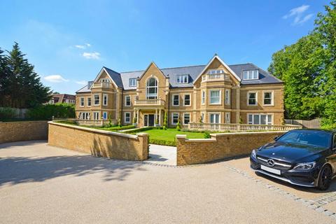 3 bedroom apartment to rent, Hadley Wood EN4
