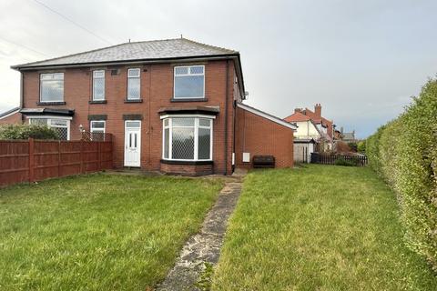 3 bedroom semi-detached house to rent, Saltersbrook Road, Darfield