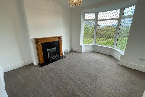 3 bedroom semi-detached house to rent, Saltersbrook Road, Darfield