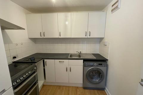 1 bedroom flat to rent, Langney Road, Eastbourne BN22