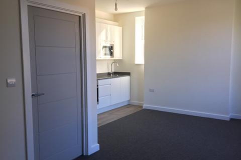 2 bedroom apartment to rent, Demesne Road