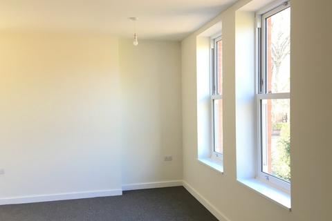 2 bedroom apartment to rent, Demesne Road