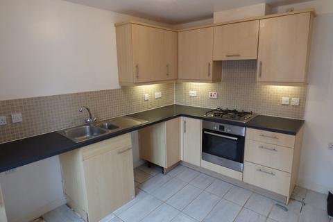 3 bedroom semi-detached house to rent, White Eagle Road, Swindon SN25