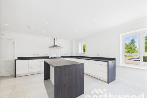 19 Campion Close, Ashford, TN25 4EF