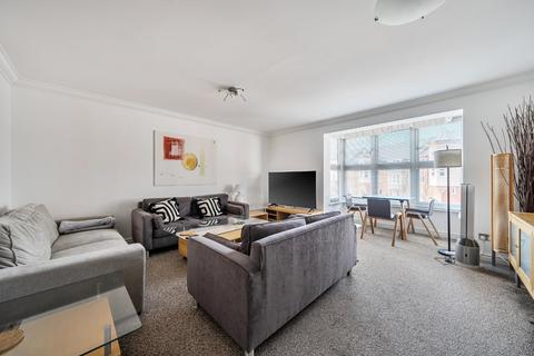2 bedroom flat to rent, Symphony Court, Birmingham, West Midlands, B16