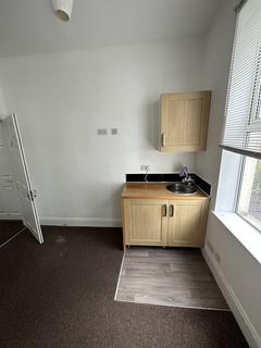 Studio to rent, zetland rd , bristol BS6