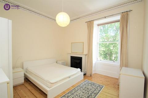 2 bedroom flat to rent, Marchmont Crescent, Marchmont, Edinburgh, EH9