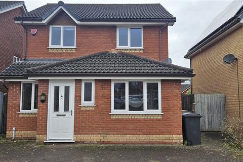 4 bedroom detached house to rent, Charles Parry Close, Oswestry, Shropshire