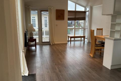 2 bedroom park home for sale, Woodlands Park, Biddenden, Ashford, Kent