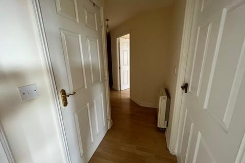 2 bedroom ground floor flat to rent, Waterfront Way, Walsall WS2