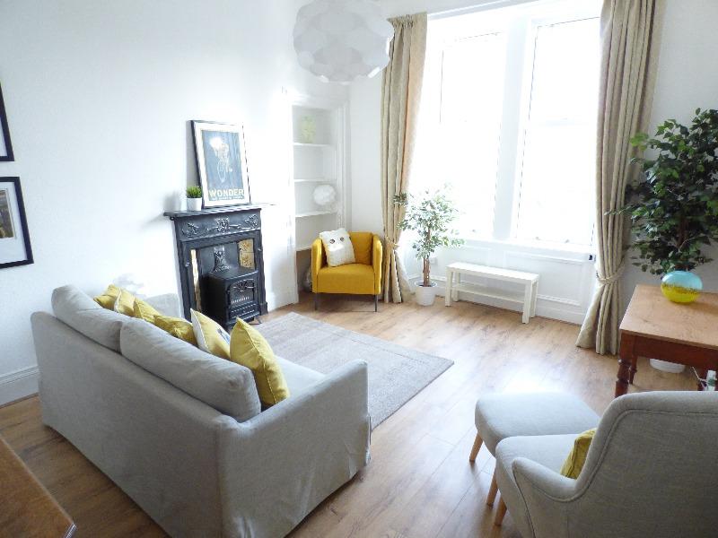 Morningside Road, Morningside, Edinburgh, EH10 1 bed flat to rent £
