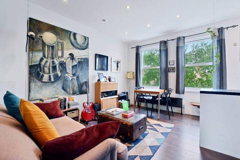 1 bedroom flat for sale, Finsbury Park N4