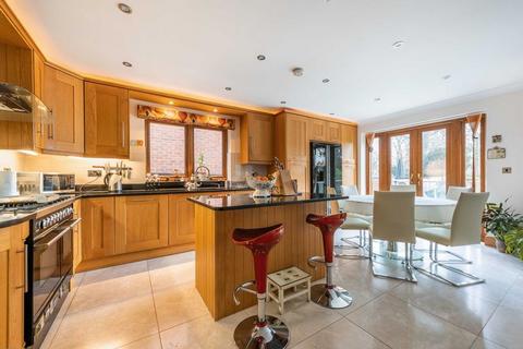 5 bedroom detached house for sale, Bookham, Childs Hall Road